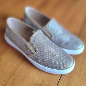 GBG Guess Gollys2 Gold Shimmer sneakers 10